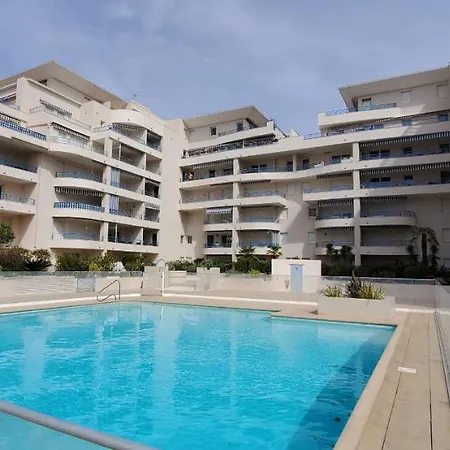 Le Sextant, Plage, Grand T2, 52 M2 3-4 Pers * Fréjus